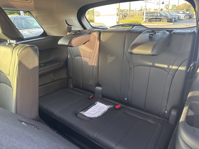 2026 Infiniti QX60 Luxe AWD photo 8