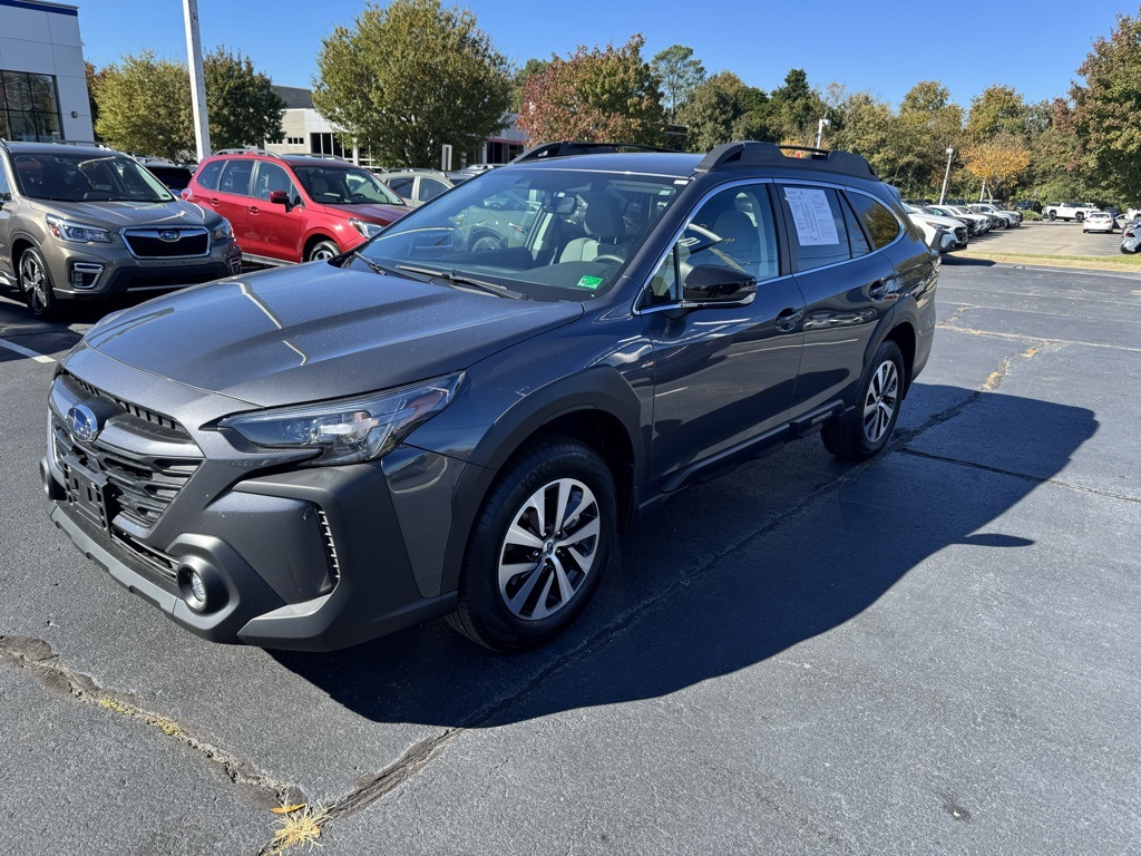 2025 Subaru Outback Premium photo 3