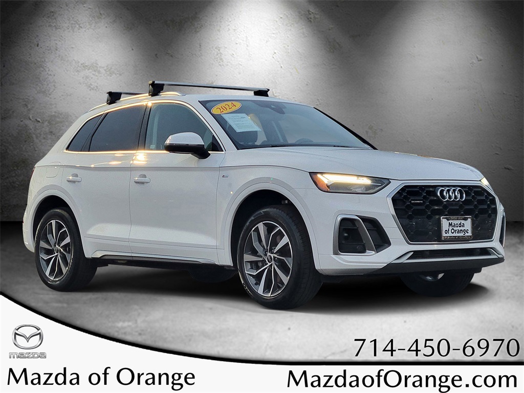 2024 Audi Q5 Premium Plus's photo