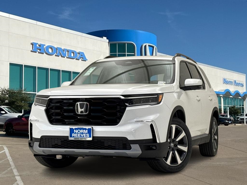 2025 Honda Pilot Elite's photo