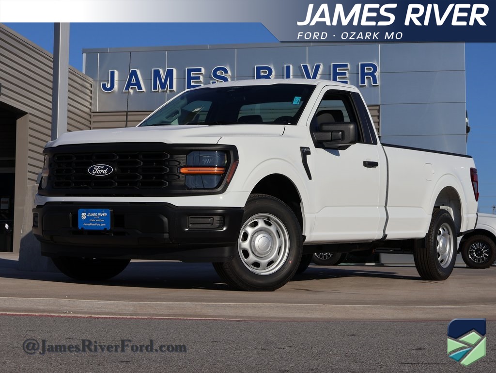 2025 Ford F-150 XL's photo