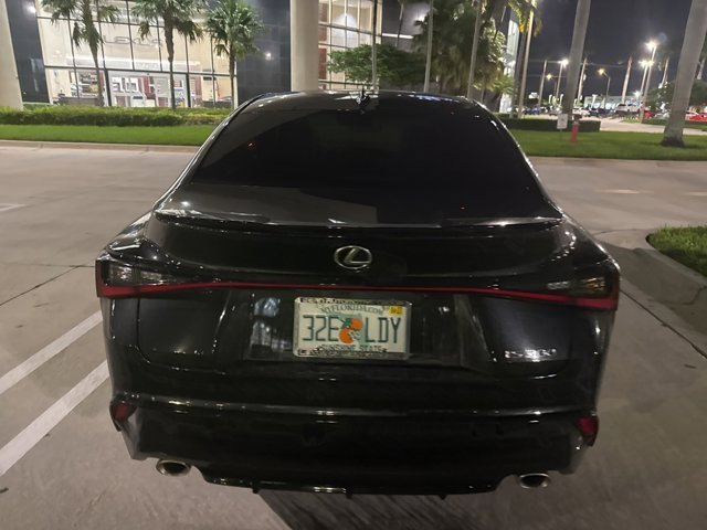 2024 Lexus IS 300 F SPORT photo 5