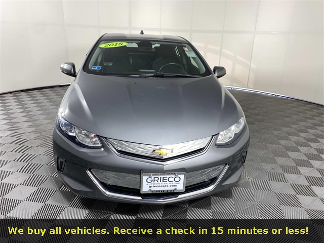 2018 Chevrolet Volt LT photo 2