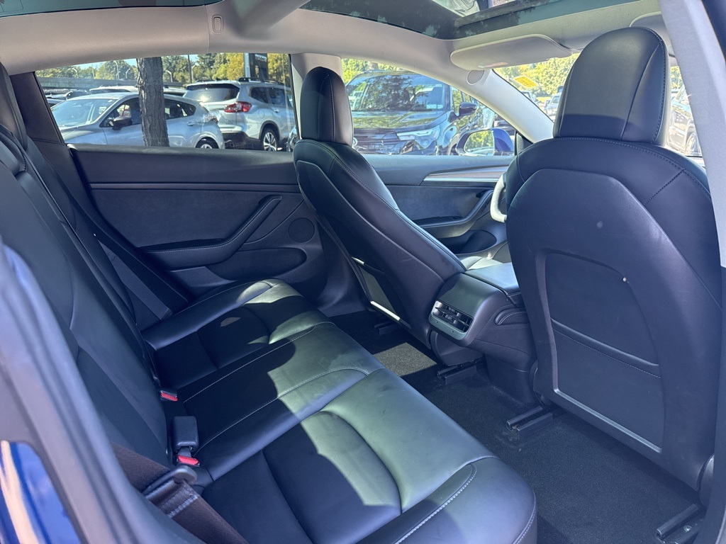 2022 Tesla Model 3 Performance photo 24