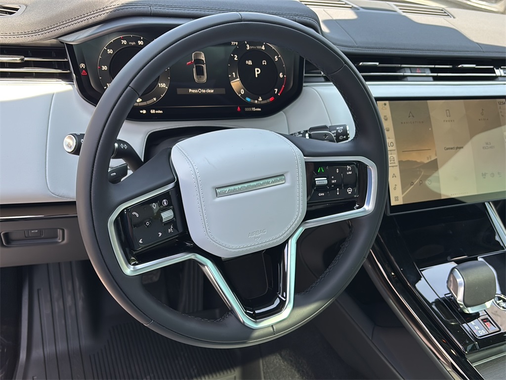 2025 Land Rover Range Rover Sport SE photo 9