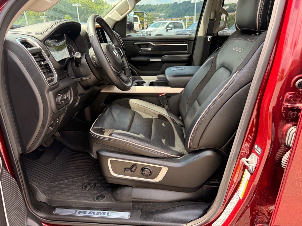 2022 Ram 1500 Laramie photo 9