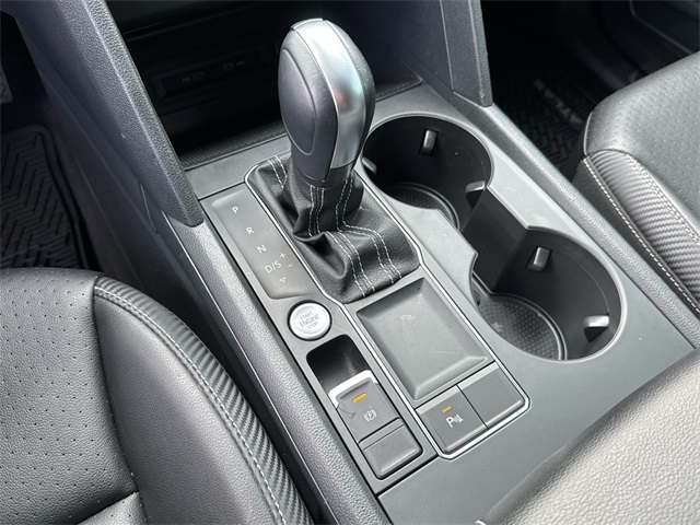 2021 Volkswagen Atlas Cross Sport SE Technology photo 22