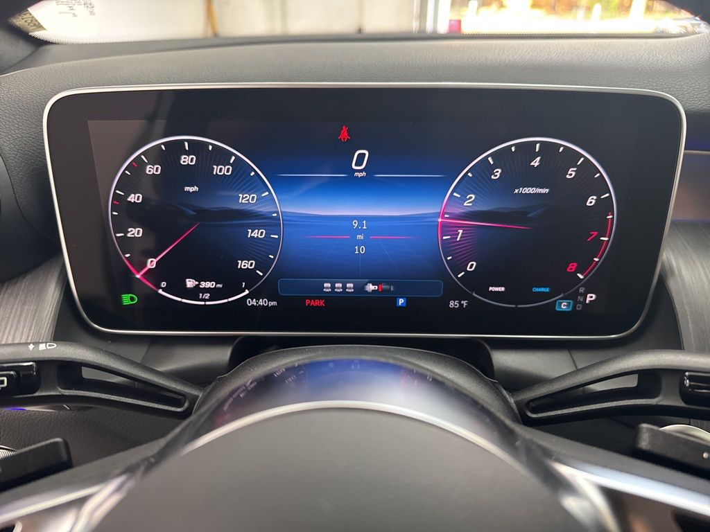 2026 Mercedes Benz GLC 300 photo 29