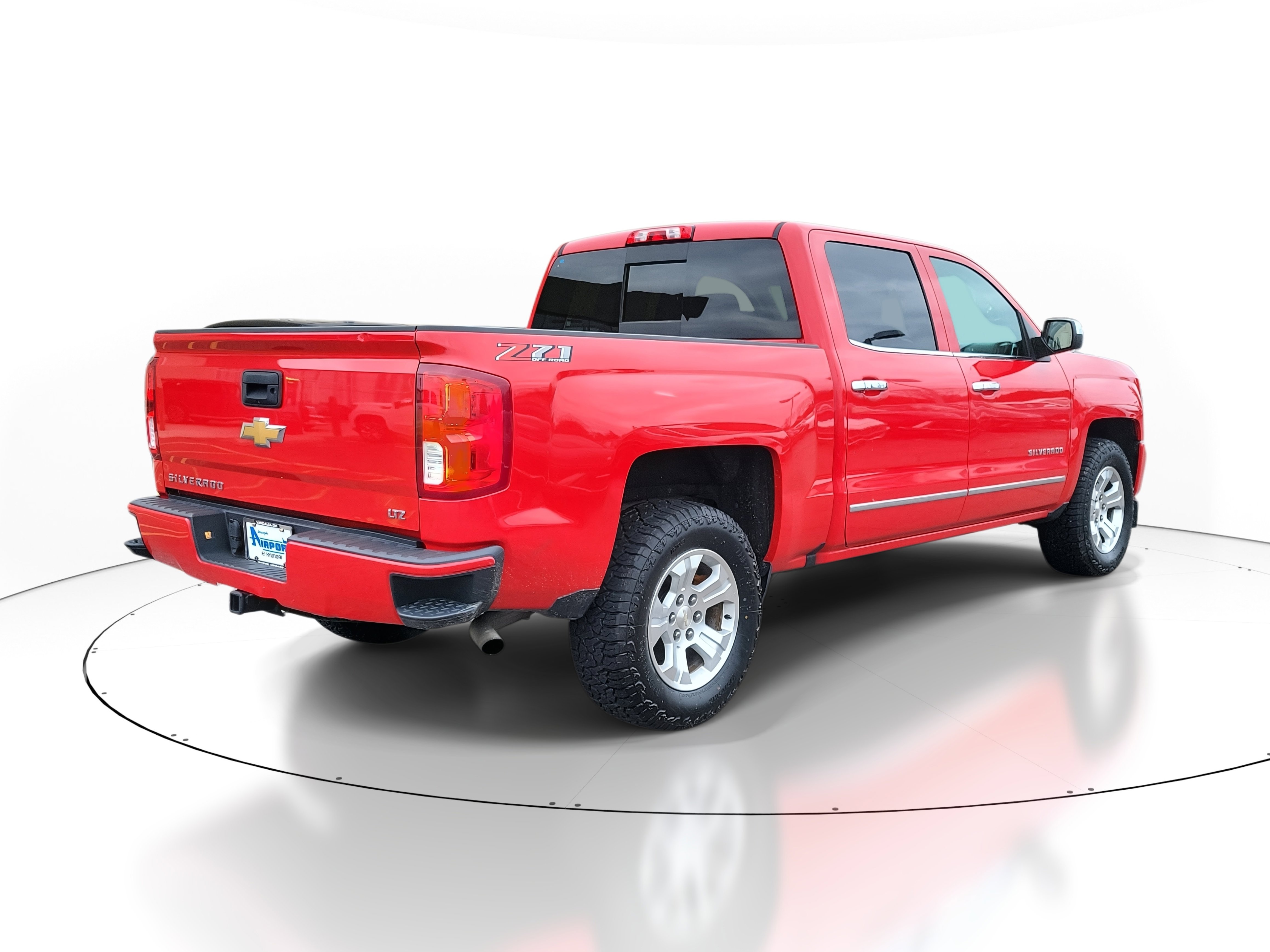 2018 Chevrolet Silverado 1500 LTZ photo 4