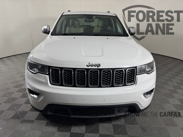 Used 2017 Jeep Grand Cherokee Laredo E with VIN 1C4RJEAG5HC638431 for sale in Dallas, TX