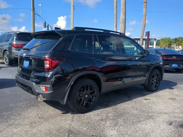 2025 Honda Passport Black Edition photo 2
