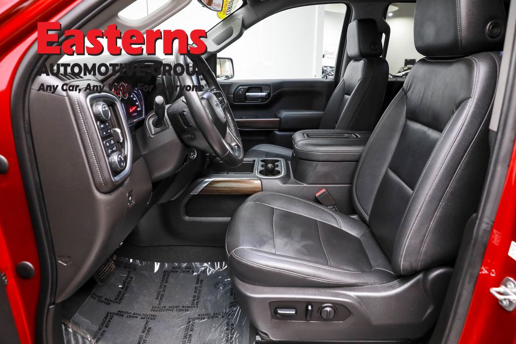 2021 Chevrolet Silverado 1500 RST photo 14