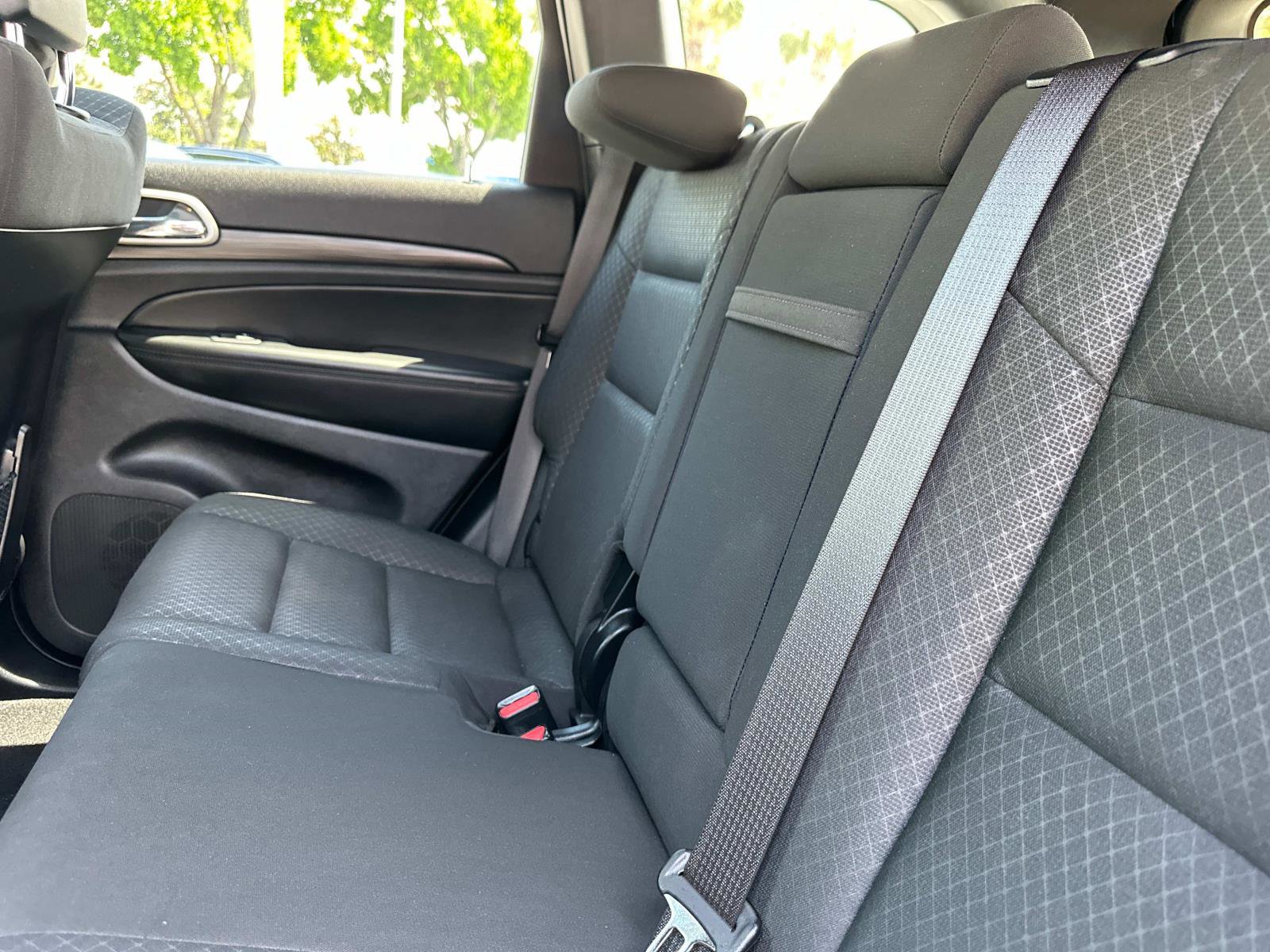2021 Jeep Grand Cherokee Laredo E photo 10