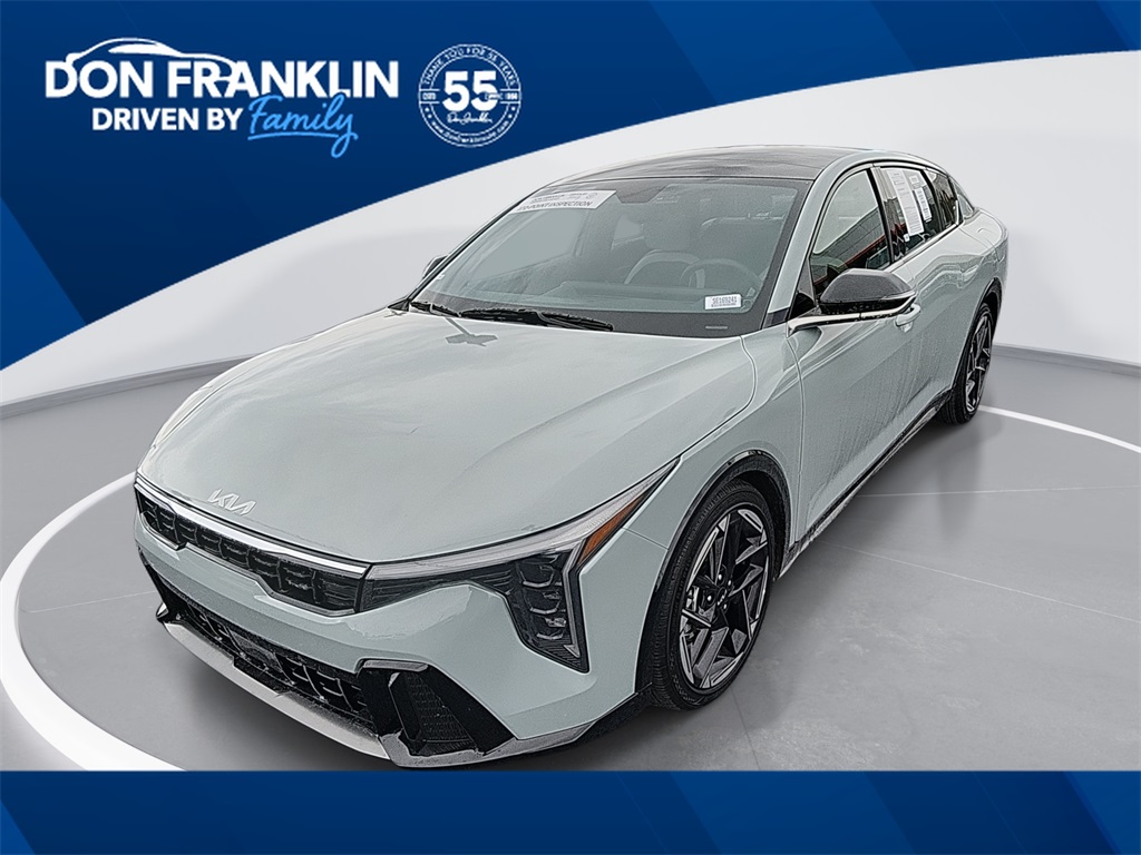 2025 Kia K4 GT-Line's photo