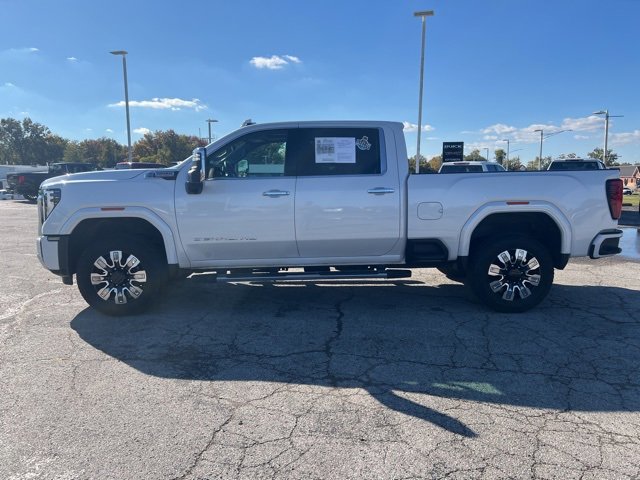 2024 Gmc Sierra 2500 HD Denali photo 2