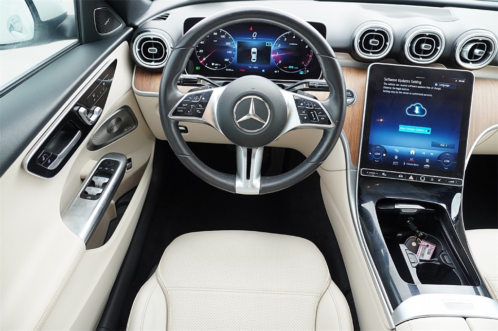 2022 Mercedes Benz C 300 photo 14