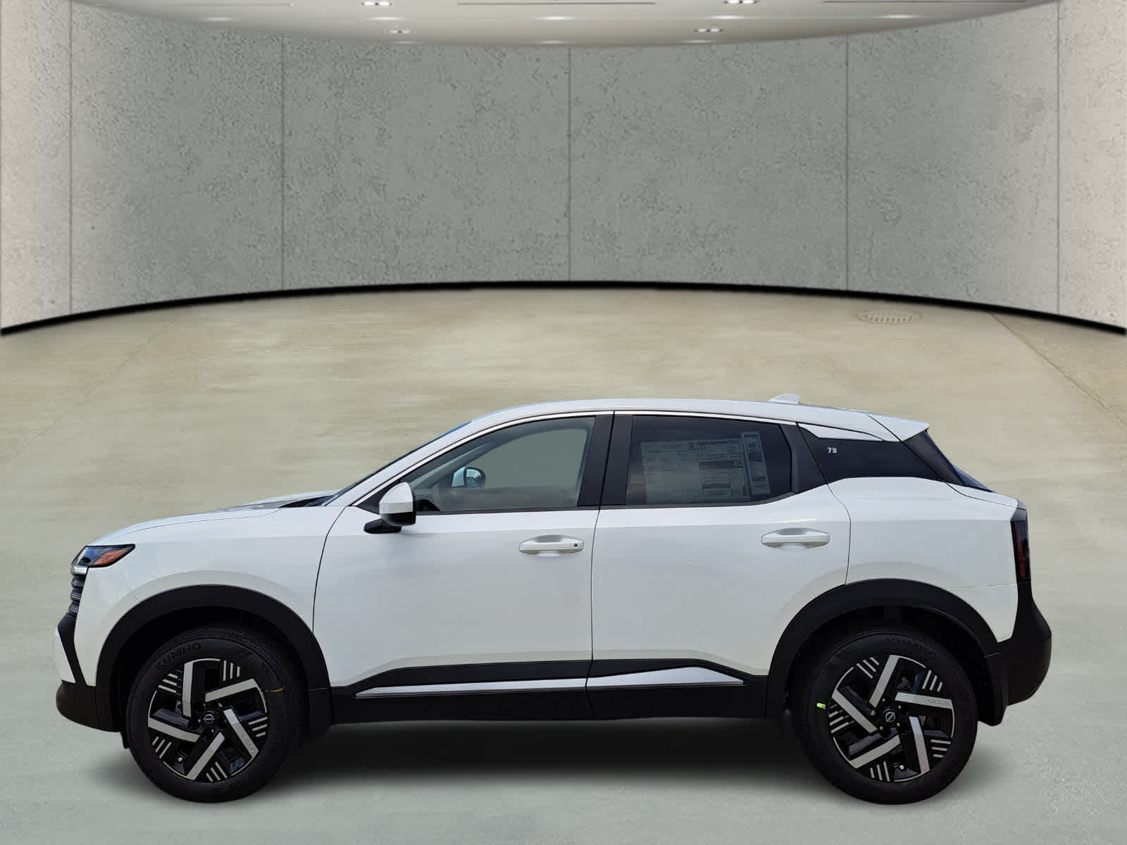 2025 Nissan Kicks SV photo 8