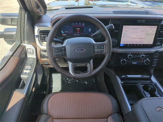2025 Ford F-350 King Ranch photo 15