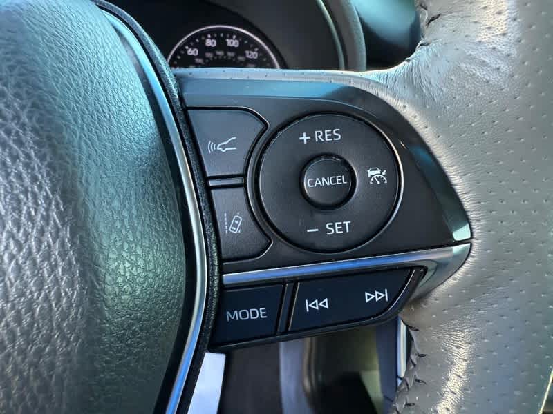 2020 Toyota Avalon Limited - Photo 15