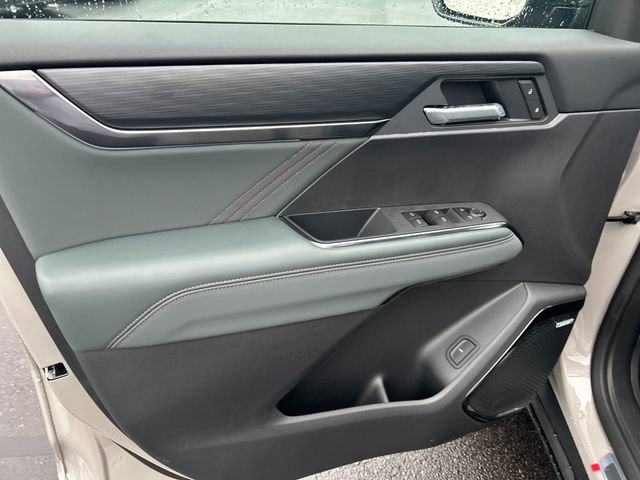 2026 Gmc Acadia AT4 photo 6
