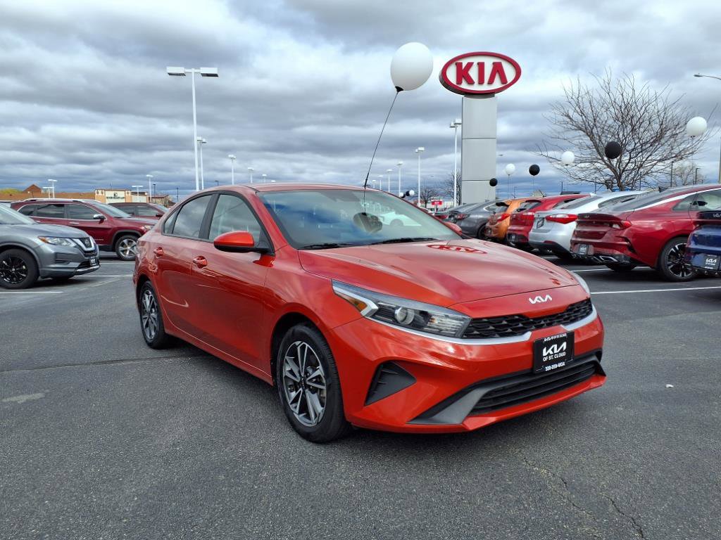 Certified 2022 Kia FORTE LXS with VIN 3KPF24AD6NE490472 for sale in Waite Park, Minnesota