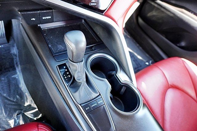 2024 Toyota Camry SE photo 29