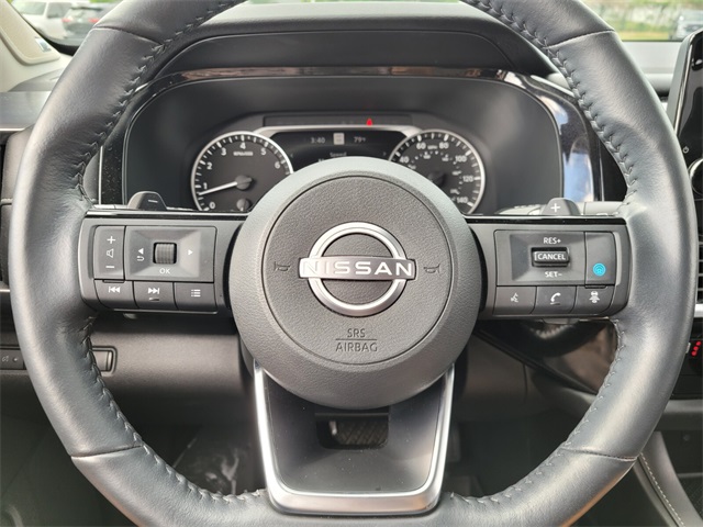 2024 Nissan Pathfinder SL photo 26