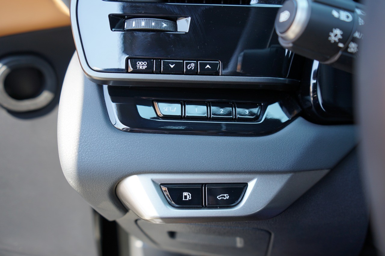 2024 Lexus RX 350 Premium photo 21