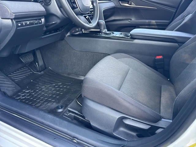 2025 Toyota Camry LE photo 22