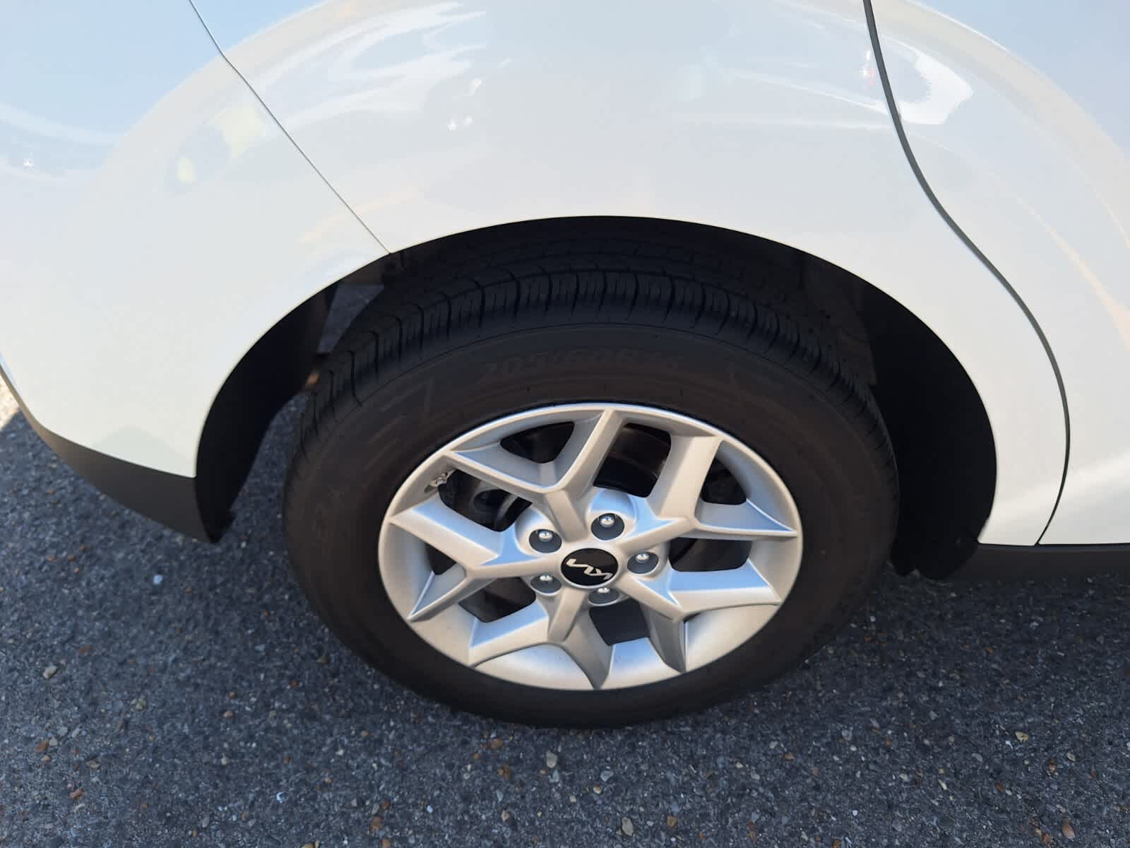 2024 Kia Soul LX photo 24