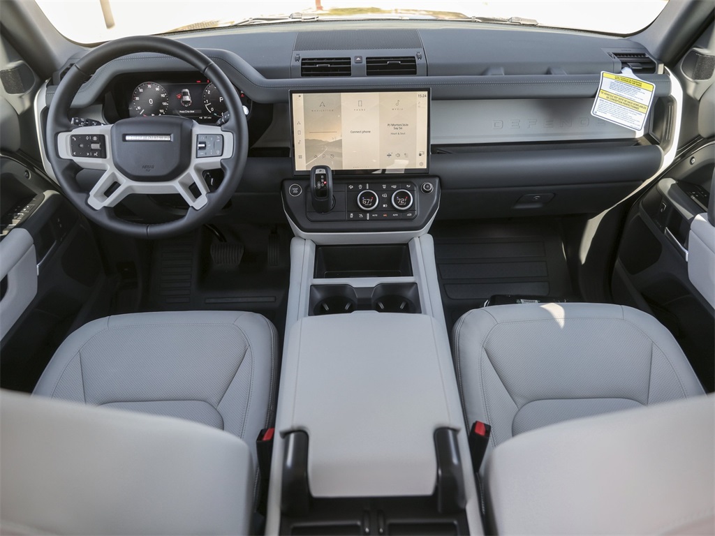 2026 Land Rover Defender 110 S photo 29
