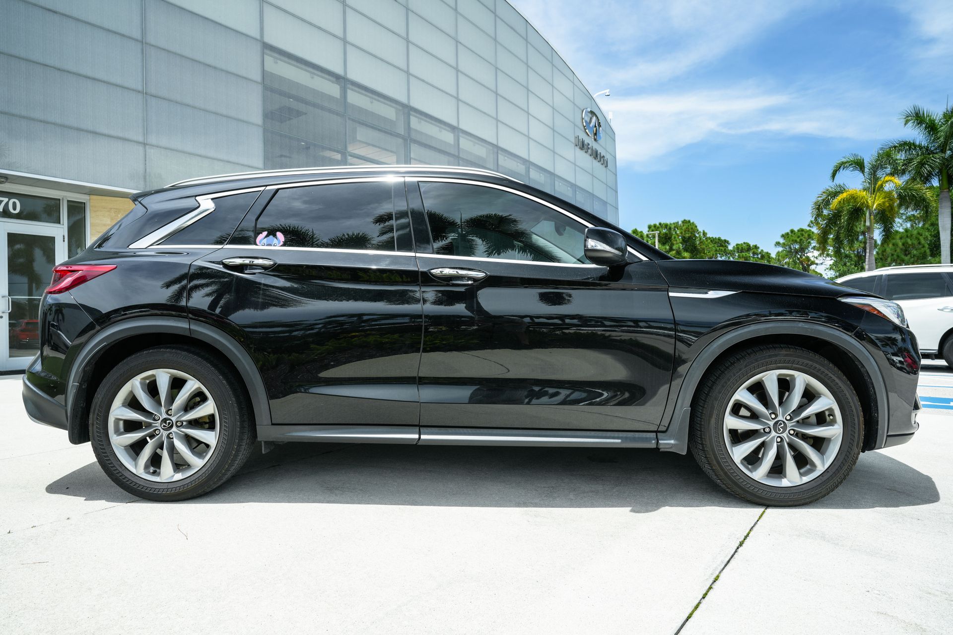 2020 Infiniti QX50 Luxe photo 8