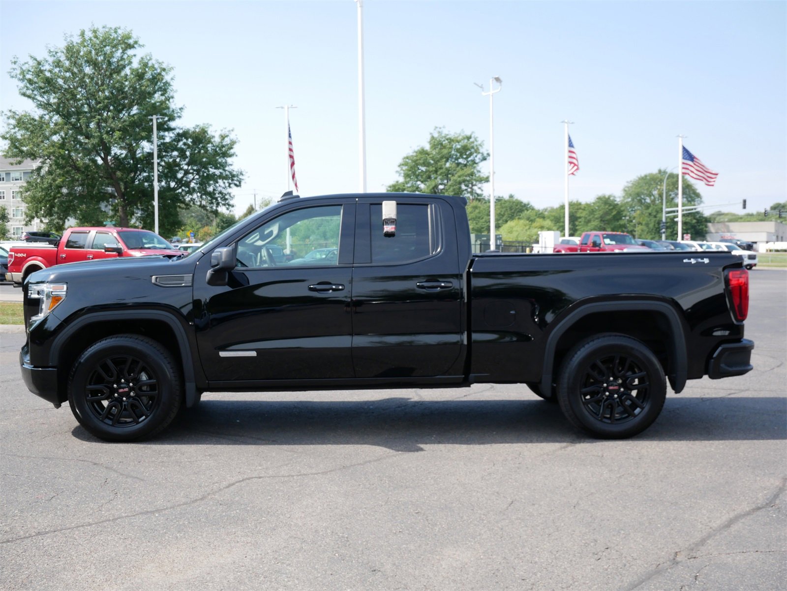 Used 2022 GMC Sierra 1500 Limited Elevation with VIN 1GTR9GEK6NZ225770 for sale in White Bear Lake, Minnesota