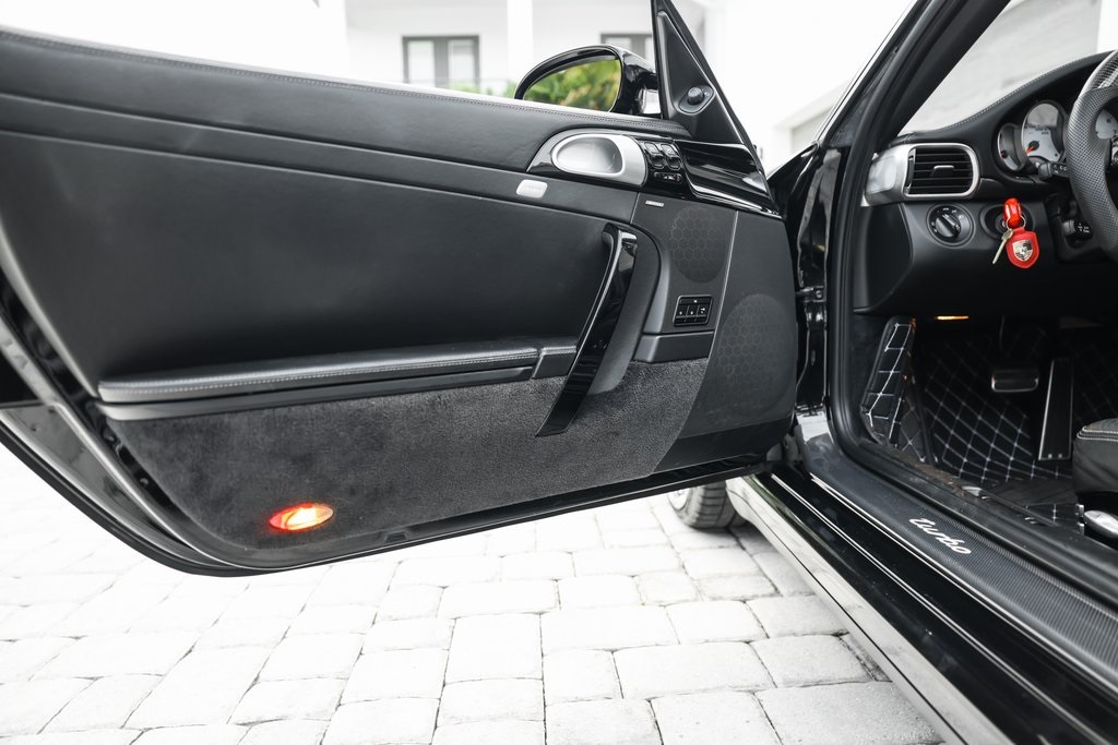 2009 Porsche 911 Turbo photo 44