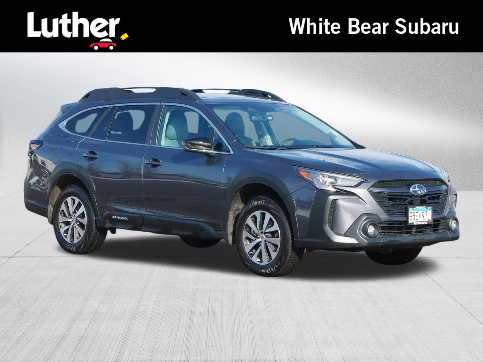 2025 Subaru Outback Premium's photo