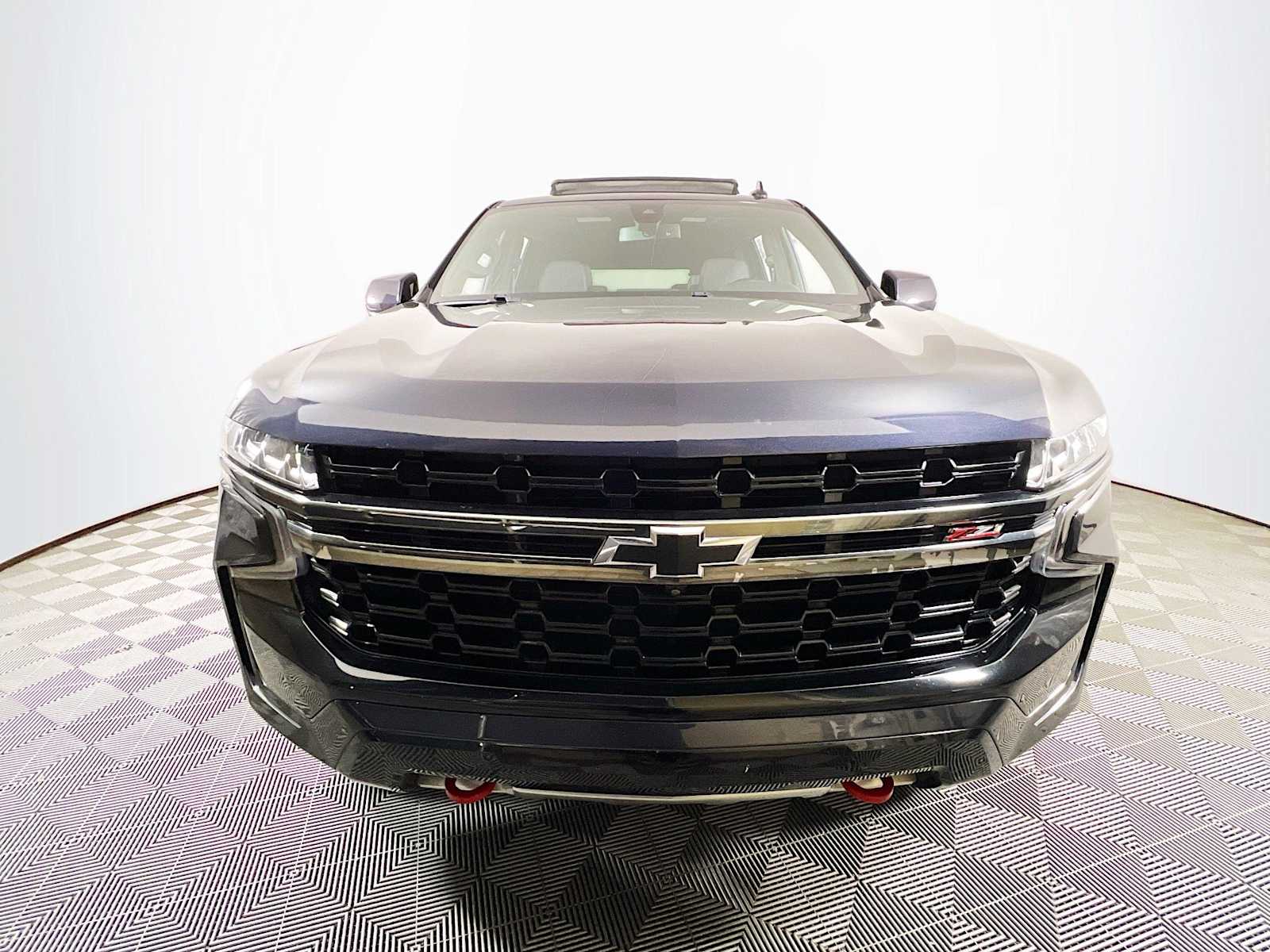 2022 Chevrolet Tahoe Z71 photo 2