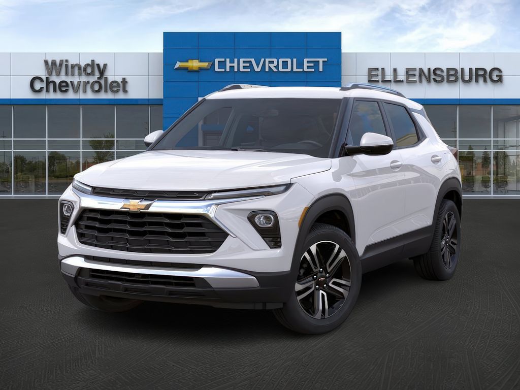 2026 Chevrolet Trailblazer LT photo 3