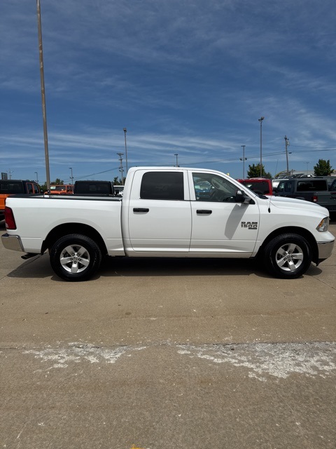2023 Ram 1500 Classic SLT photo 17