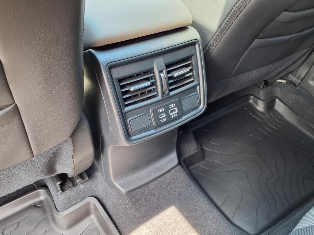 2025 Subaru Forester Premium Base photo 7
