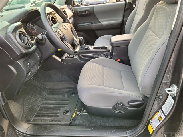 2023 Toyota Tacoma SR V6 photo 11