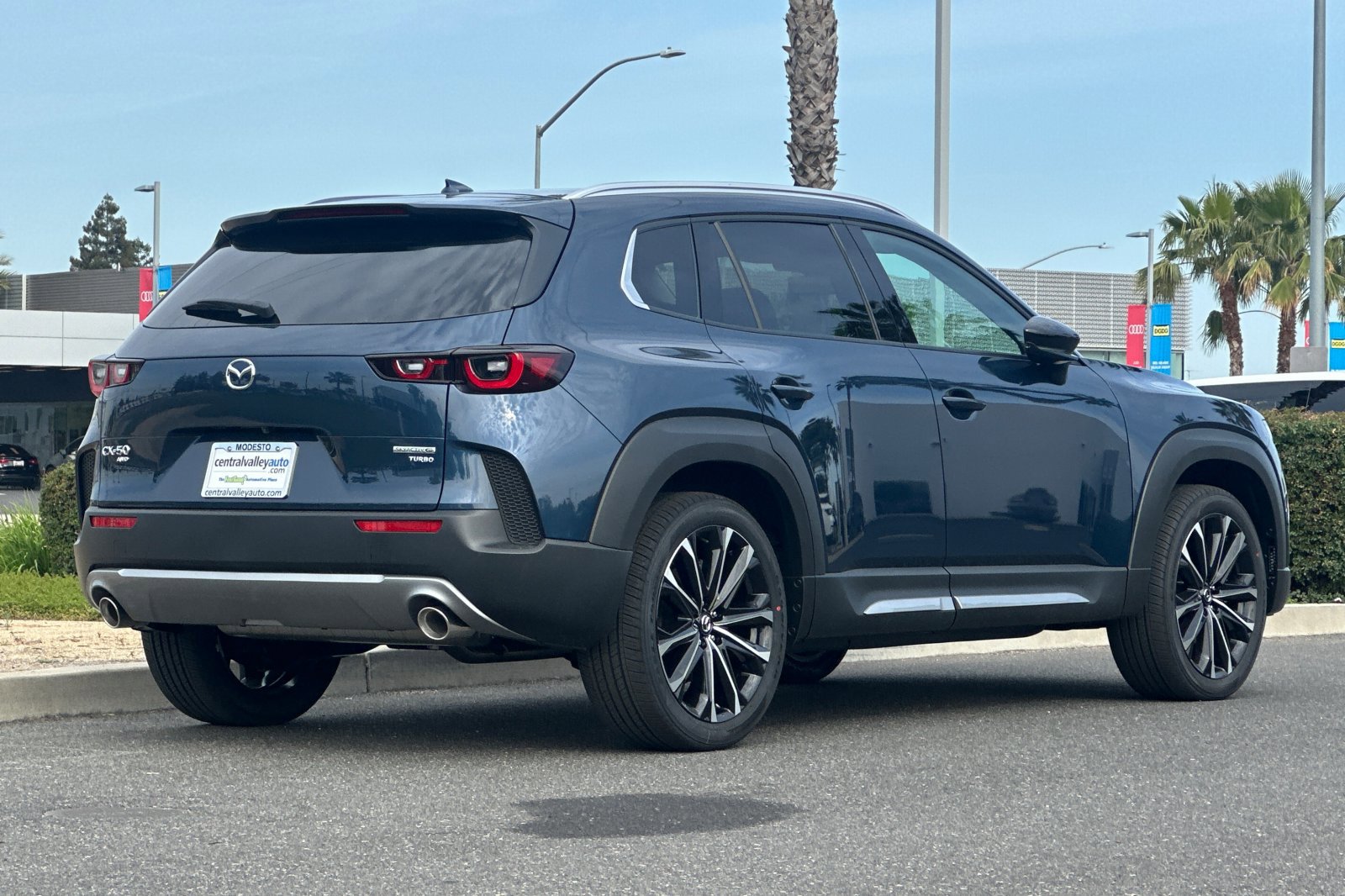 2025 Mazda CX-50 2.5 Turbo Premium photo 4