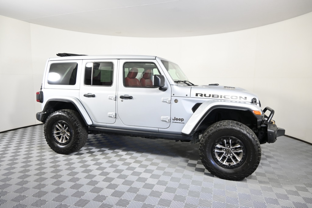 2024 Jeep Wrangler Rubicon 392 photo 8