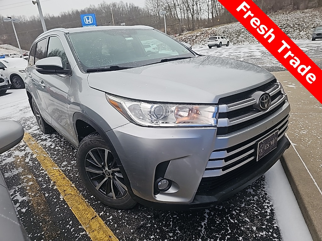2019 Toyota Highlander XLE's photo