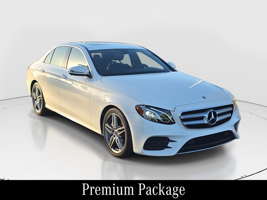 2020 Mercedes Benz E 350 photo 3