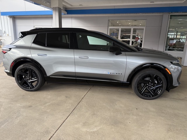 2026 Chevrolet Equinox EV RS's photo