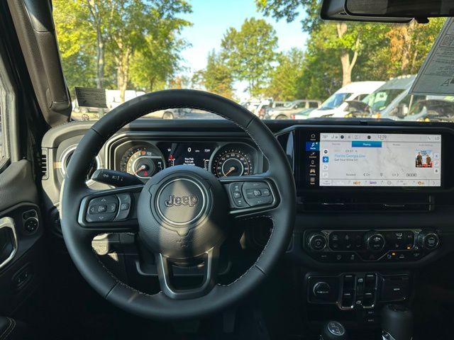 2025 Jeep Gladiator Sport photo 18