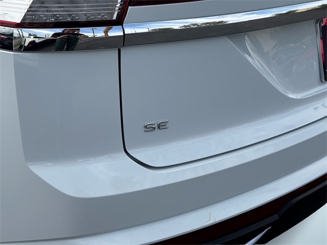 2022 Volkswagen Atlas Cross Sport SE photo 3