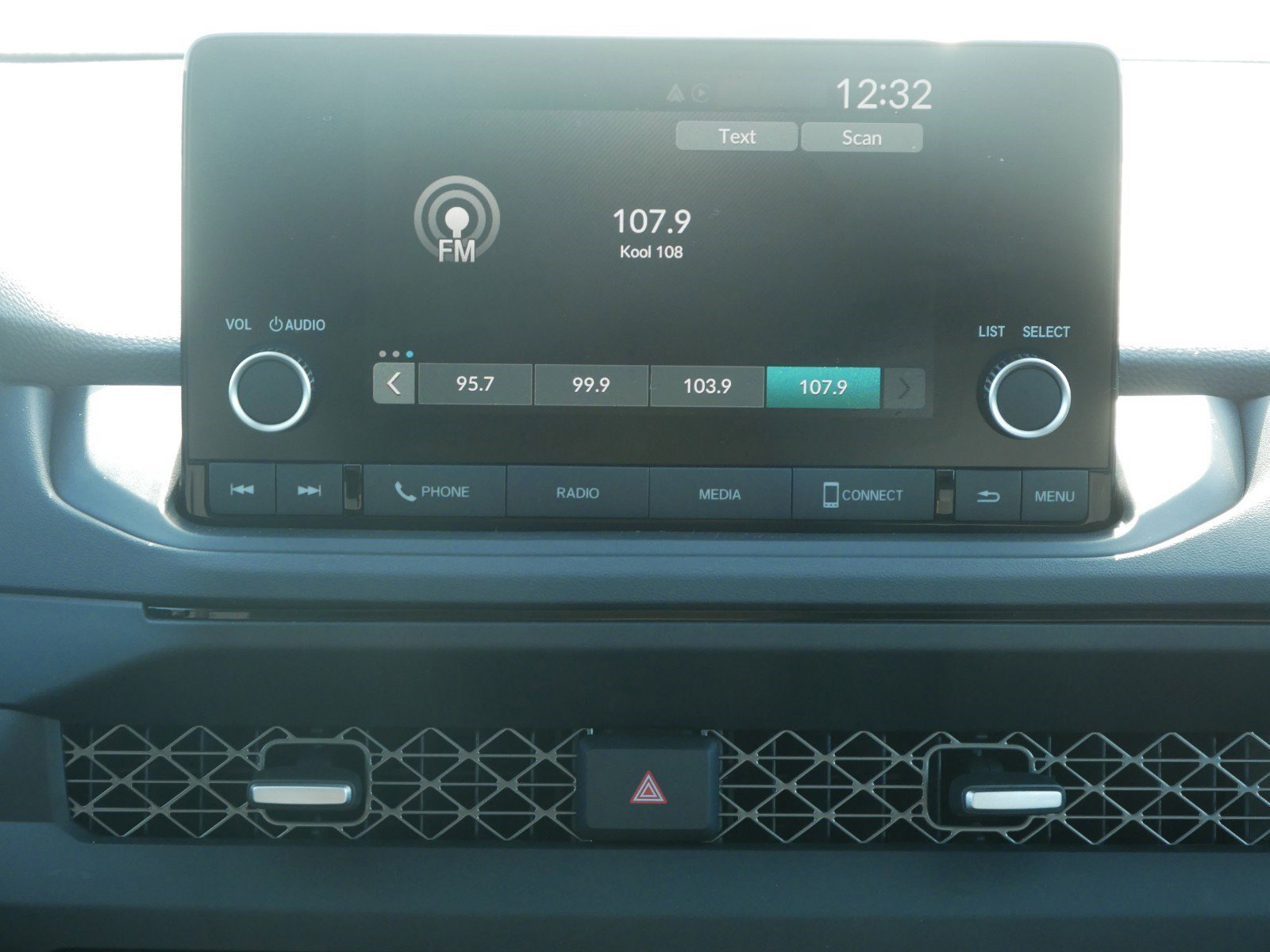 2025 Honda Accord SE photo 8