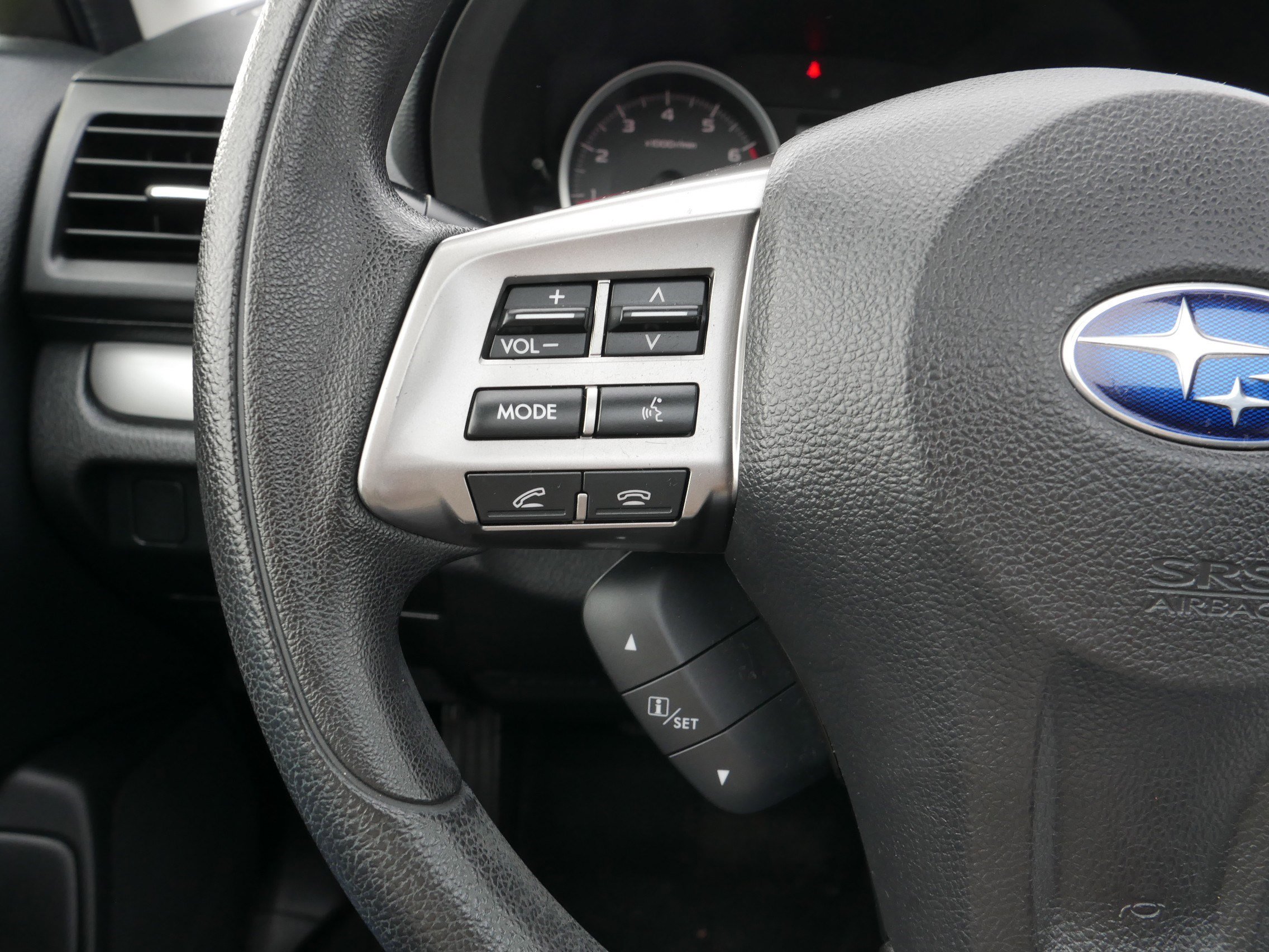 2014 Subaru Forester 2.5i Premium photo 30