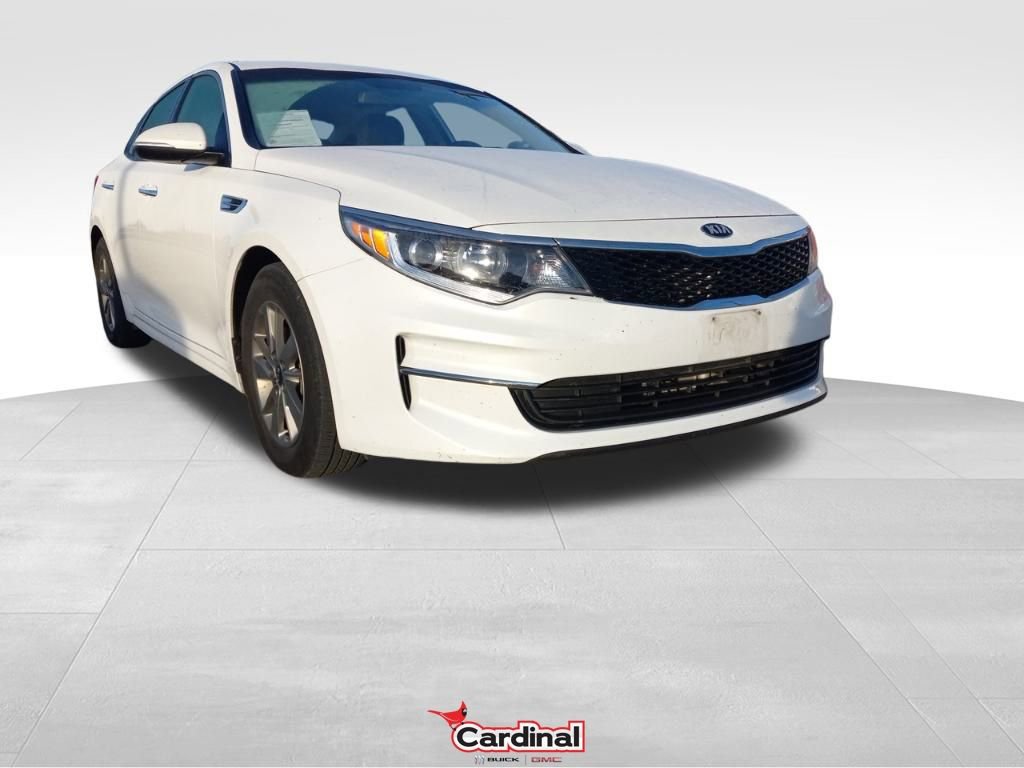 2016 Kia Optima LX's photo